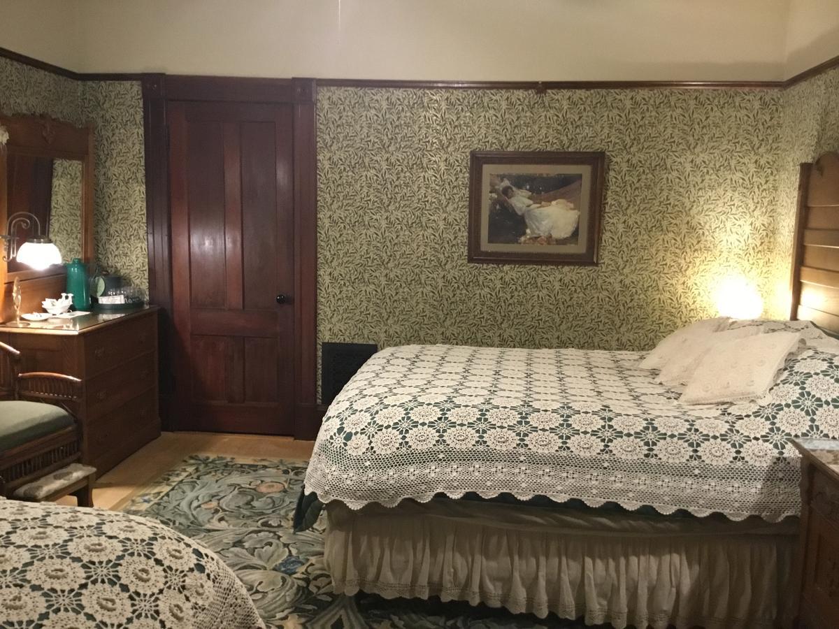 Allen House Inn Амгерст Екстер'єр фото