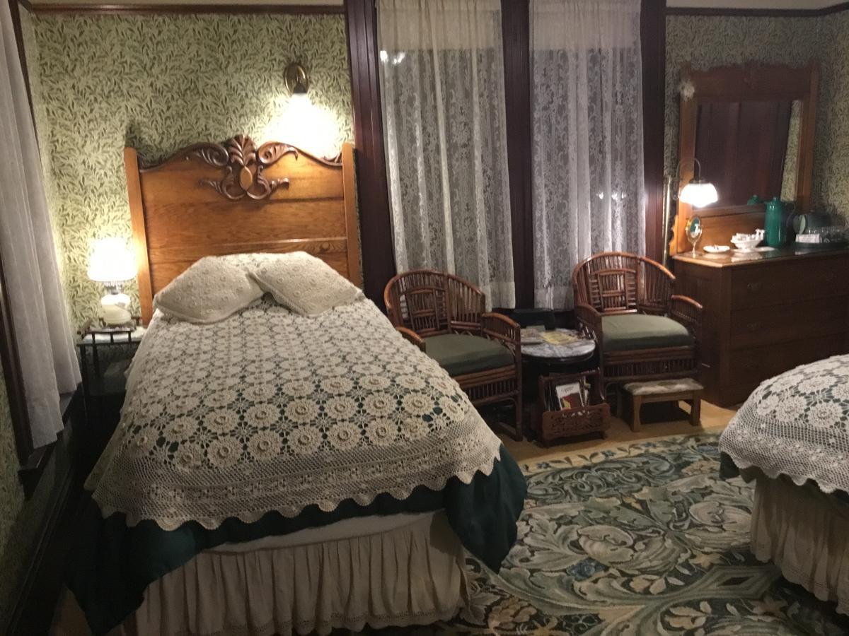 Allen House Inn Амгерст Екстер'єр фото