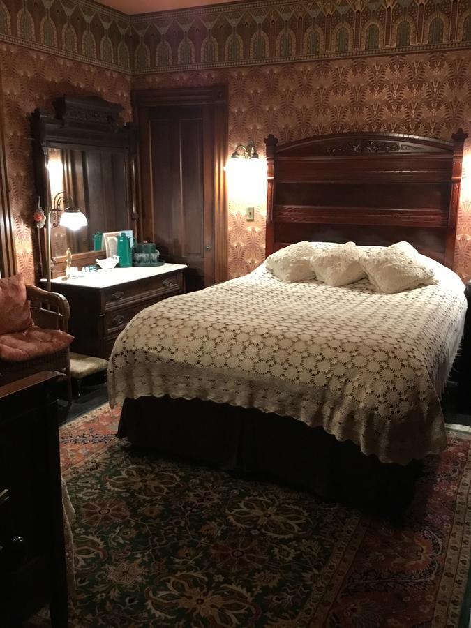 Allen House Inn Амгерст Екстер'єр фото