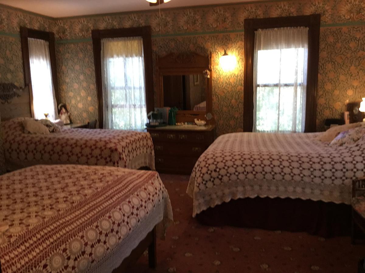 Allen House Inn Амгерст Екстер'єр фото